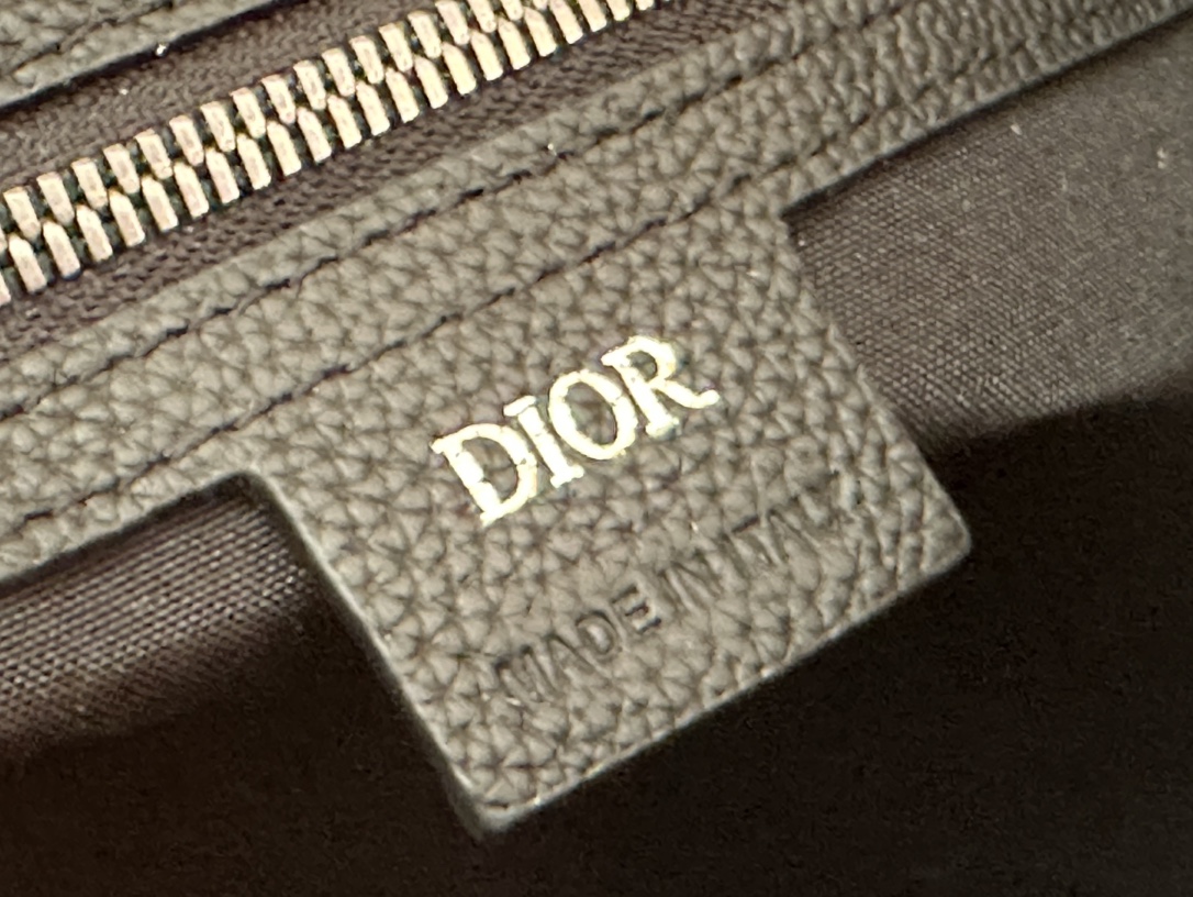 Dior 一比一復刻男士後背包老花束口多口袋設計款| 7 Dior 一比一復刻男士後背包老花束口多口袋設計款