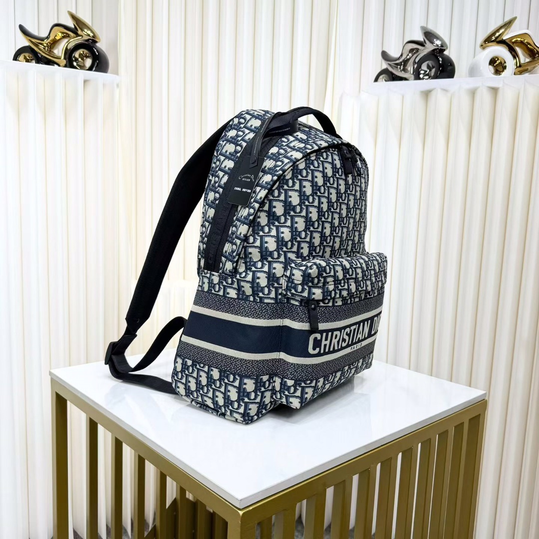 Dior 高仿男士Oblique後背包刺繡大Logo款耐看百搭| 14 Dior 高仿男士Oblique後背包刺繡大Logo款耐看百搭