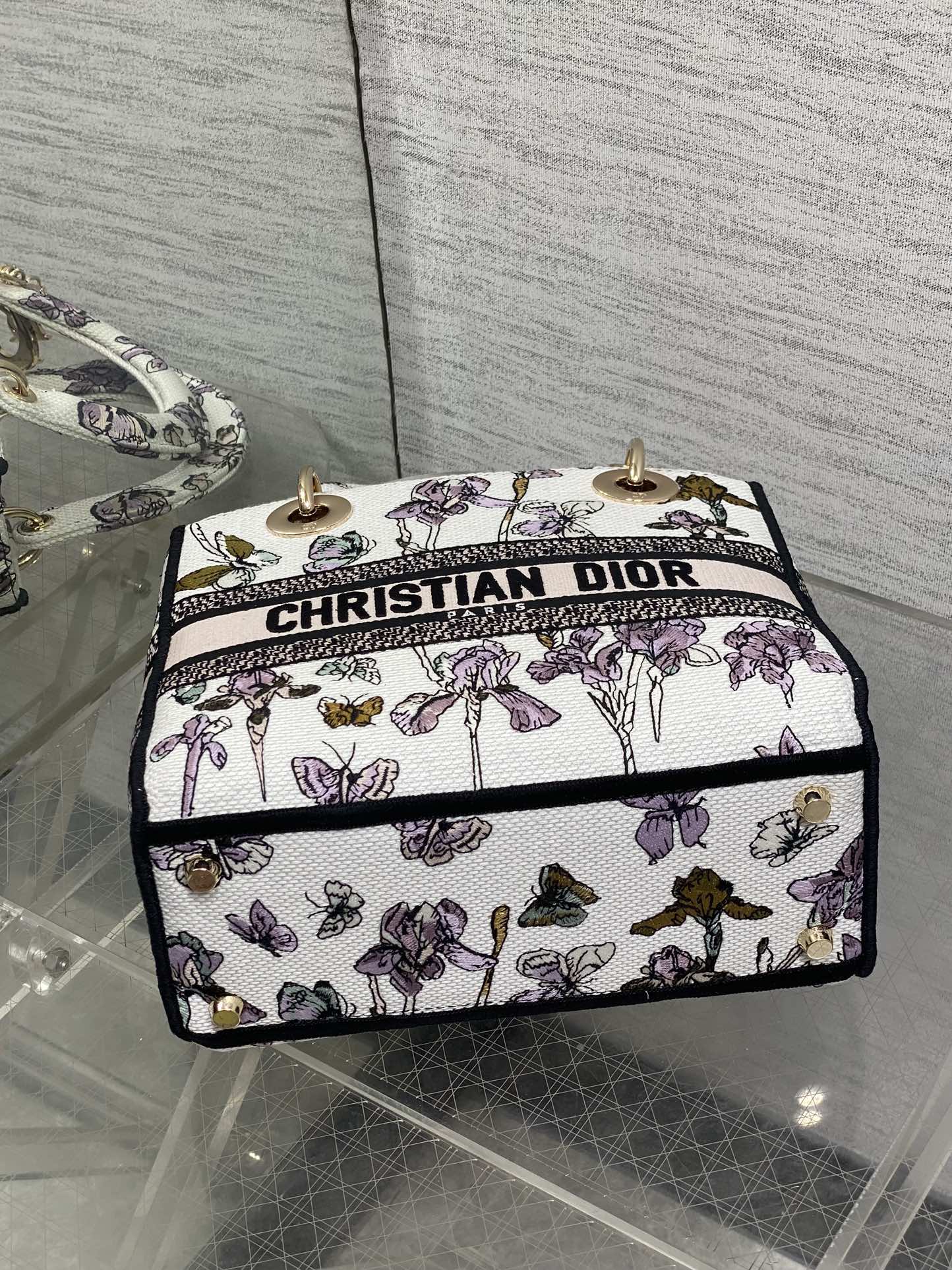 Dior一比一花卉刺繡托特包 白底紫花款 手提肩背兩用女包| 9 Dior一比一花卉刺繡托特包 白底紫花款 手提肩背兩用女包