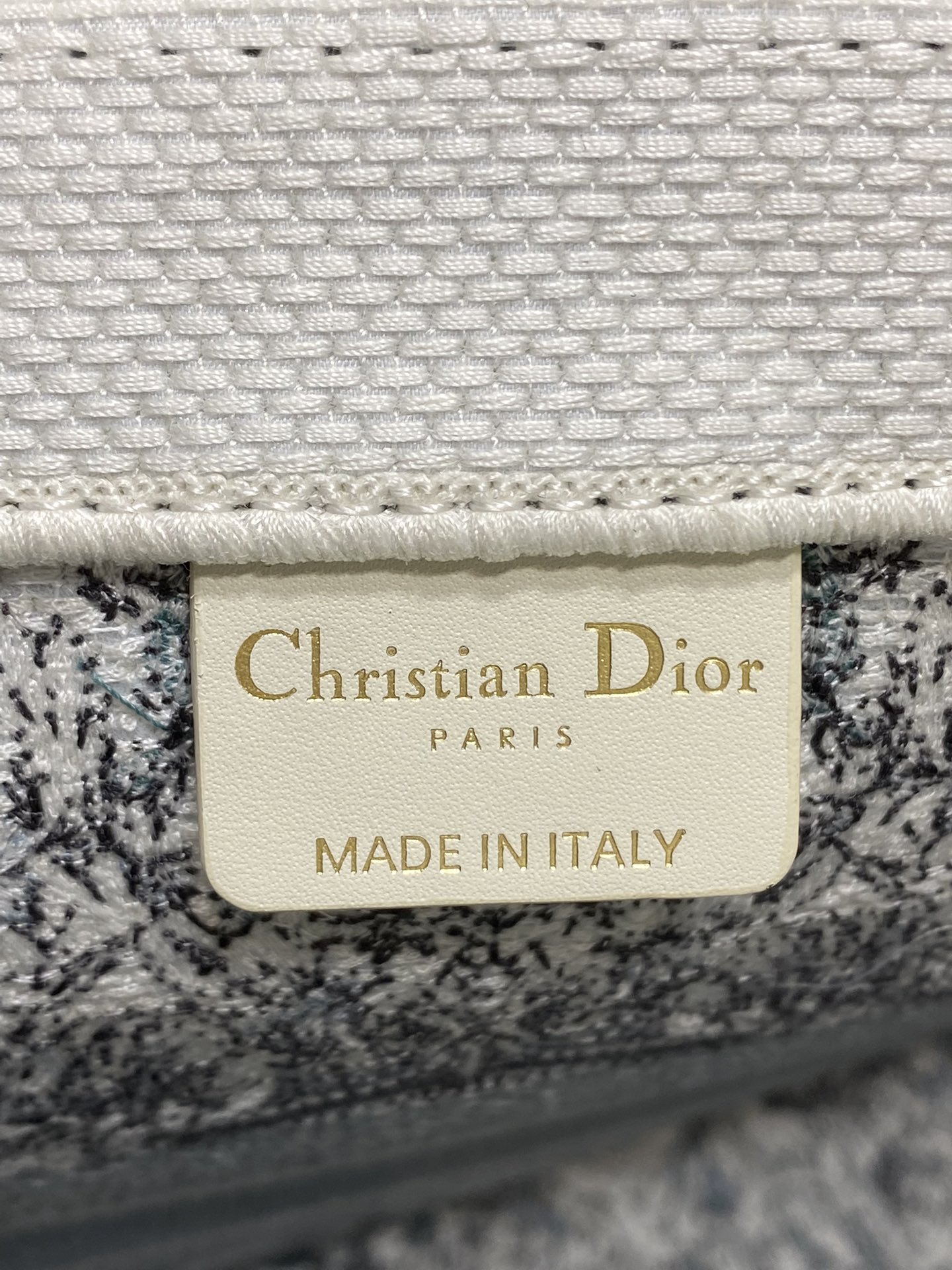 Dior 一比一Book Tote大號托特包 藍白花紋織布設計| 7 Dior 一比一Book Tote大號托特包 藍白花紋織布設計