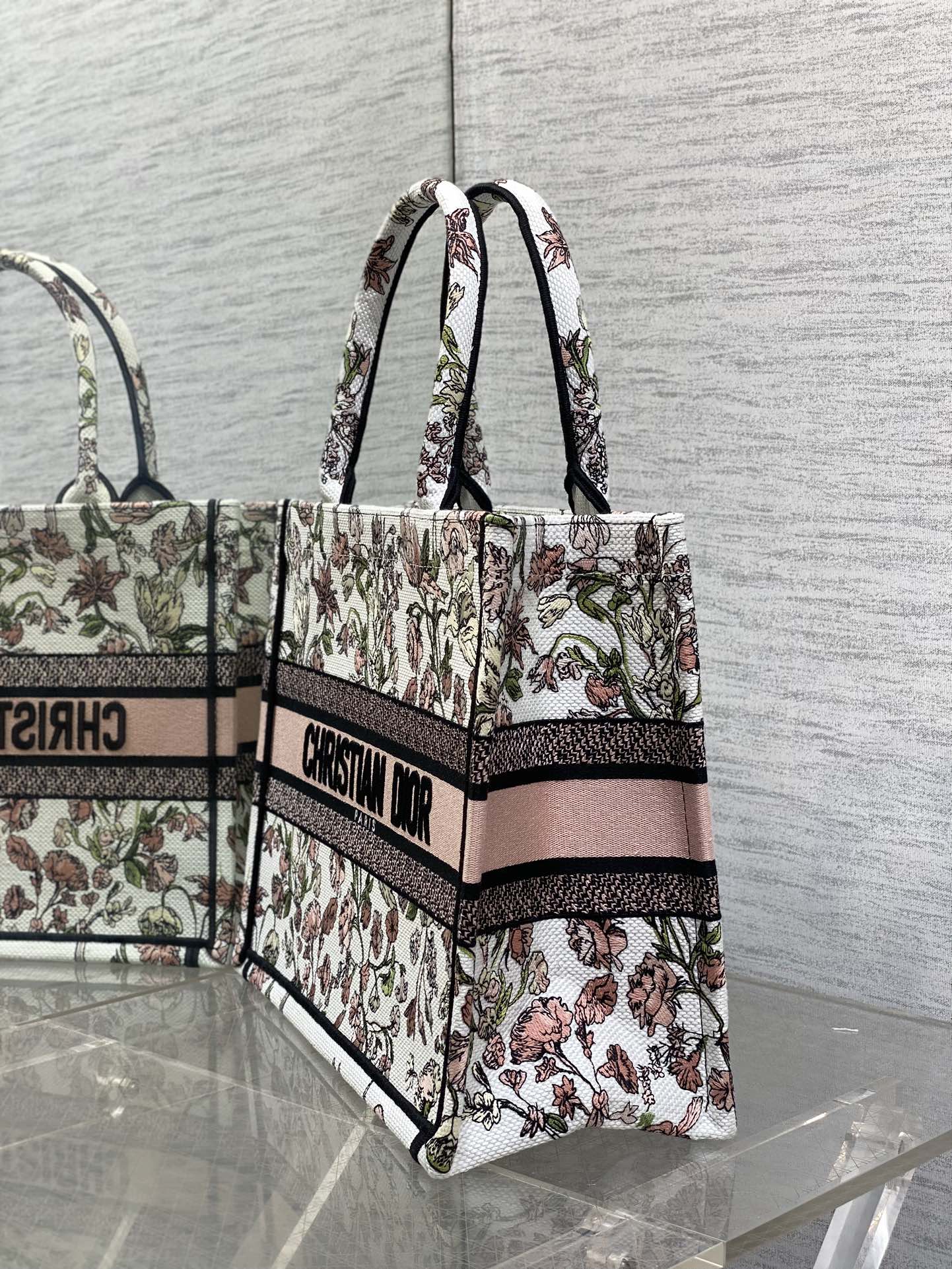 Dior 原單Book Tote中號托特包 粉色花卉圖騰 女士優雅手提包