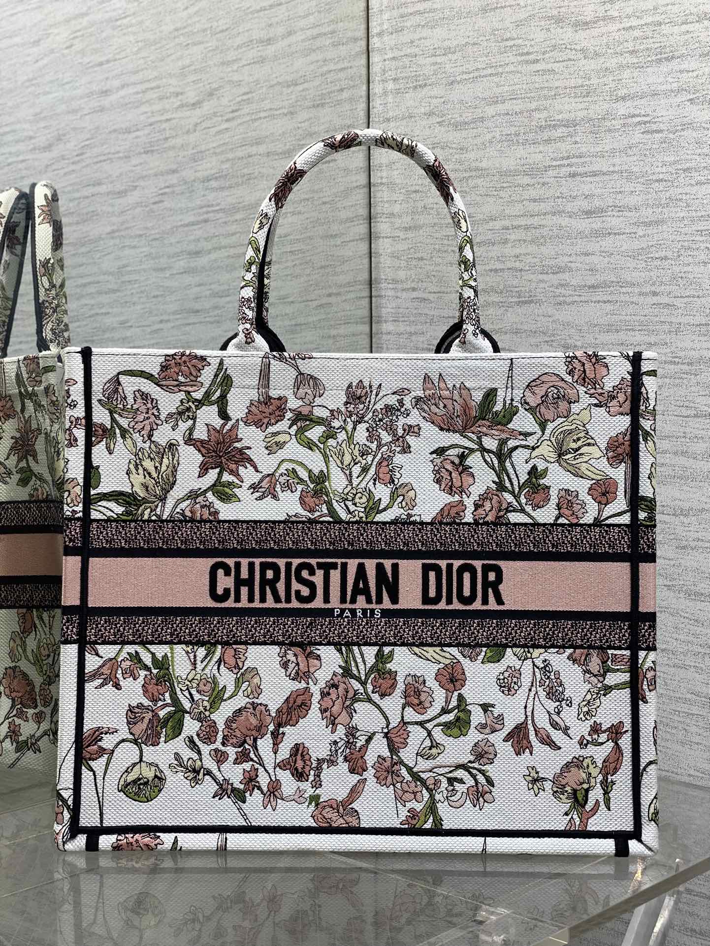 Dior 高仿Book Tote大號托特包 粉紅花卉刺繡圖騰 女用氣質款