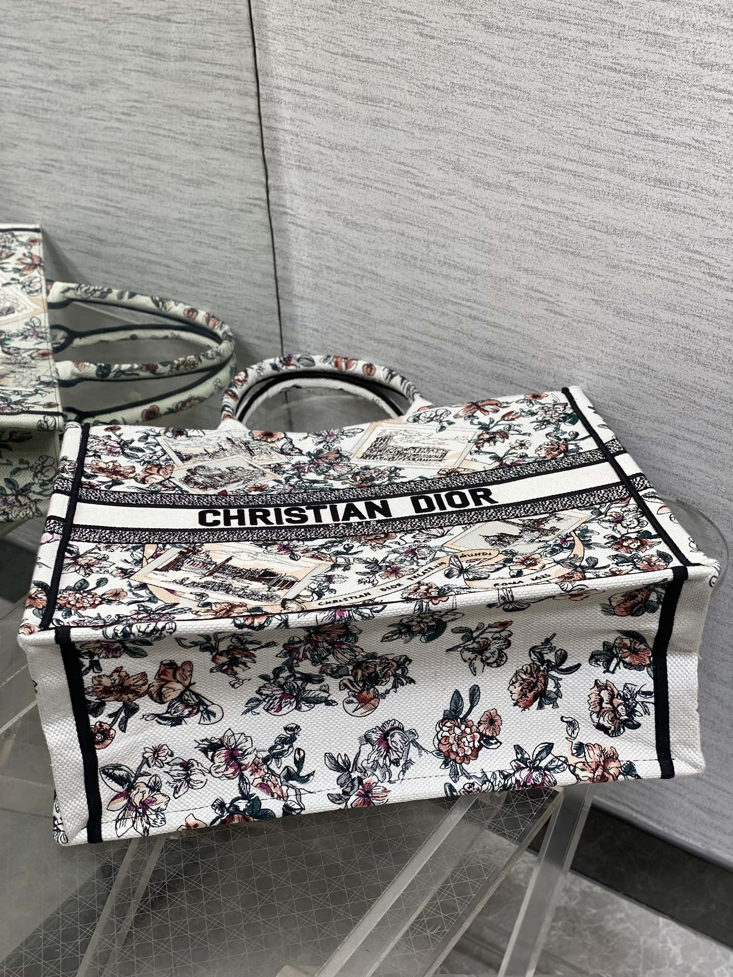 Dior 一比一Book Tote大號城市風景刺繡包 世界風主題旅遊系列