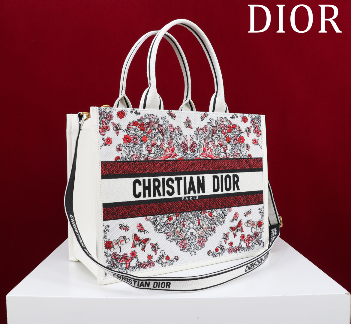 高仿Dior Book Tote 托特包 花卉刺繡紅黑配色 中型尺寸| 14 高仿Dior Book Tote 托特包 花卉刺繡紅黑配色 中型尺寸