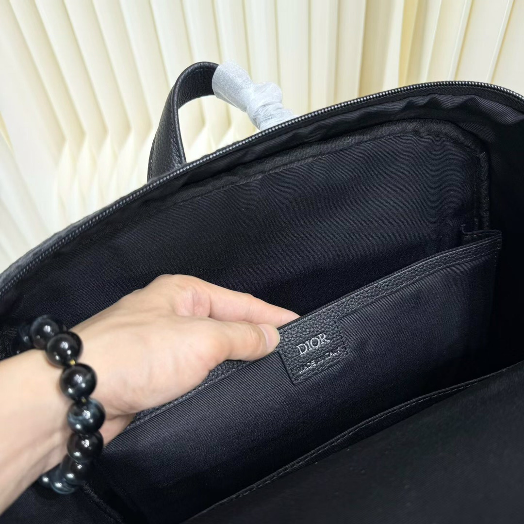 Dior 高仿黑老花直立型後背包 多隔層實用通勤款| 7 Dior 高仿黑老花直立型後背包 多隔層實用通勤款