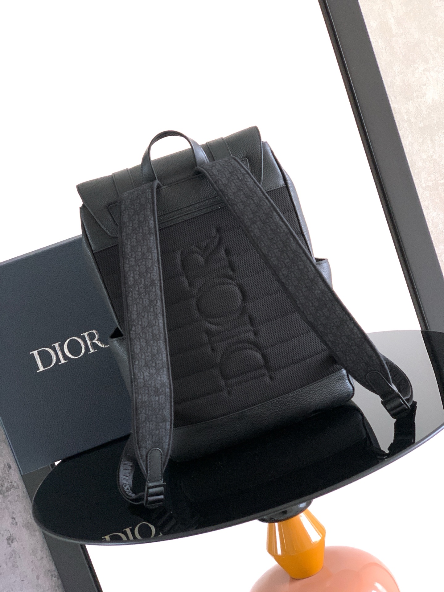 Dior 原單皮革掀蓋後背包 雙扣帶休閒款式| 13 Dior 原單皮革掀蓋後背包 雙扣帶休閒款式