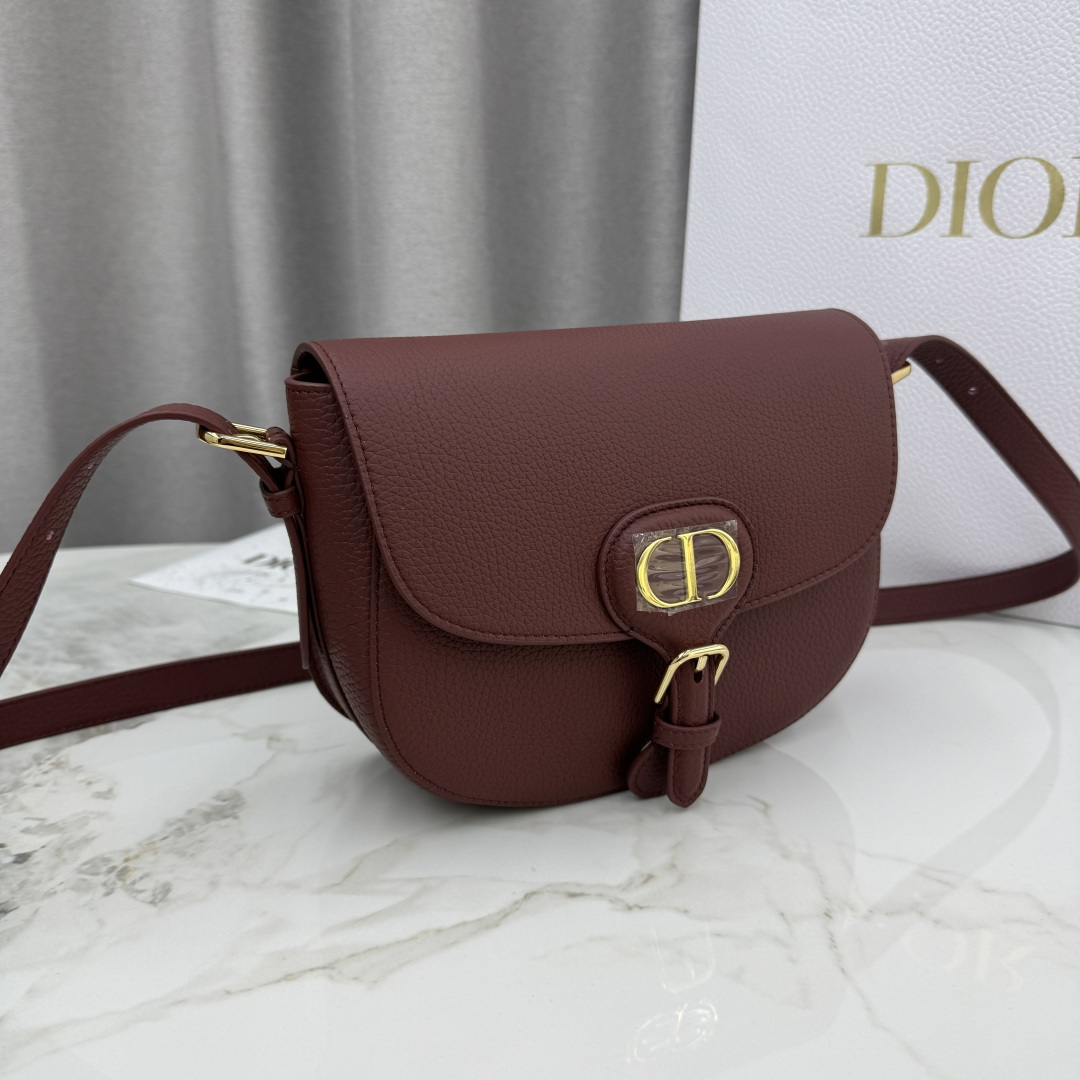 Dior 原單酒紅荔枝紋Bobby半月包 女士經典款氣質手提斜背兩用| 14 Dior 原單酒紅荔枝紋Bobby半月包 女士經典款氣質手提斜背兩用