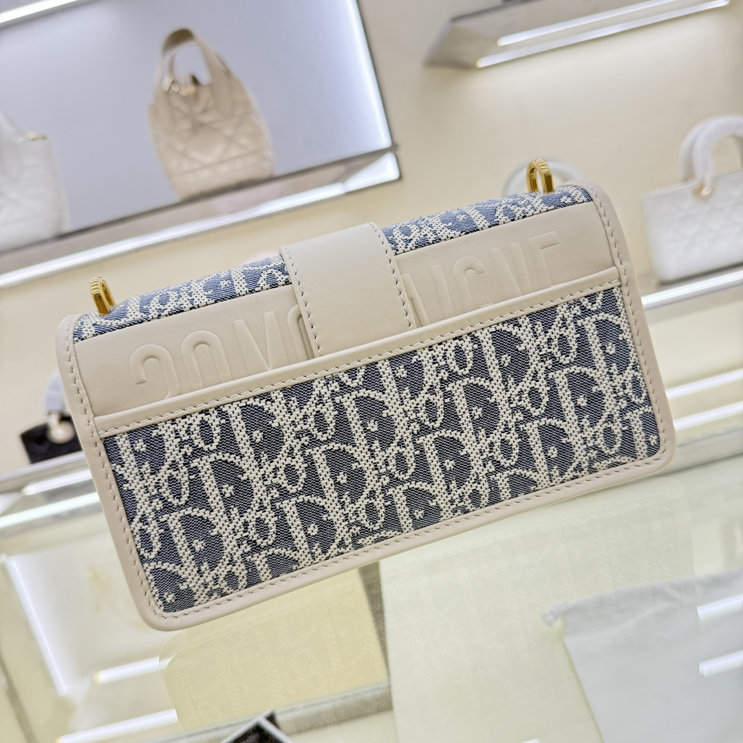 Dior高仿CD白皮拼織布包 女士鏈條斜背包 清新色系新品| 13 Dior高仿CD白皮拼織布包 女士鏈條斜背包 清新色系新品