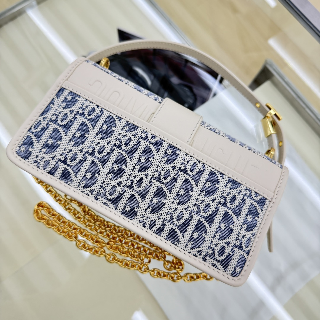 Dior高仿CD白皮拼織布包 女士鏈條斜背包 清新色系新品| 12 Dior高仿CD白皮拼織布包 女士鏈條斜背包 清新色系新品