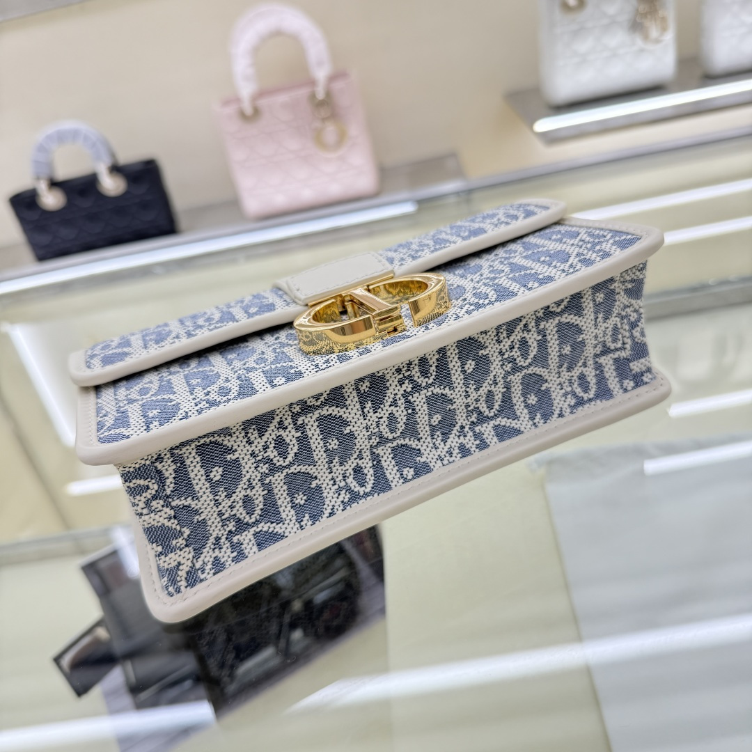 Dior高仿CD白皮拼織布包 女士鏈條斜背包 清新色系新品| 9 Dior高仿CD白皮拼織布包 女士鏈條斜背包 清新色系新品
