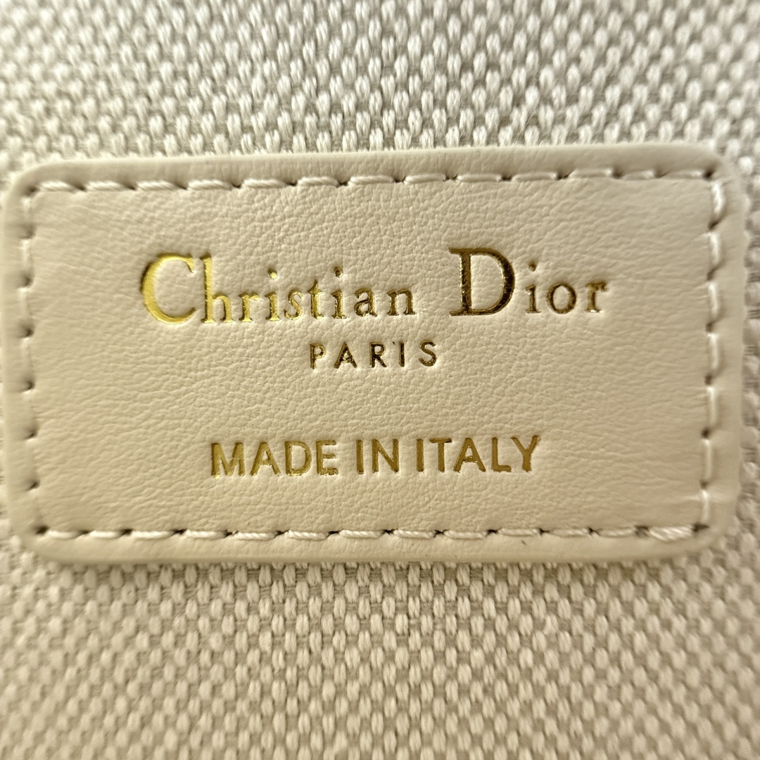 Dior高仿CD白皮拼織布包 女士鏈條斜背包 清新色系新品| 7 Dior高仿CD白皮拼織布包 女士鏈條斜背包 清新色系新品