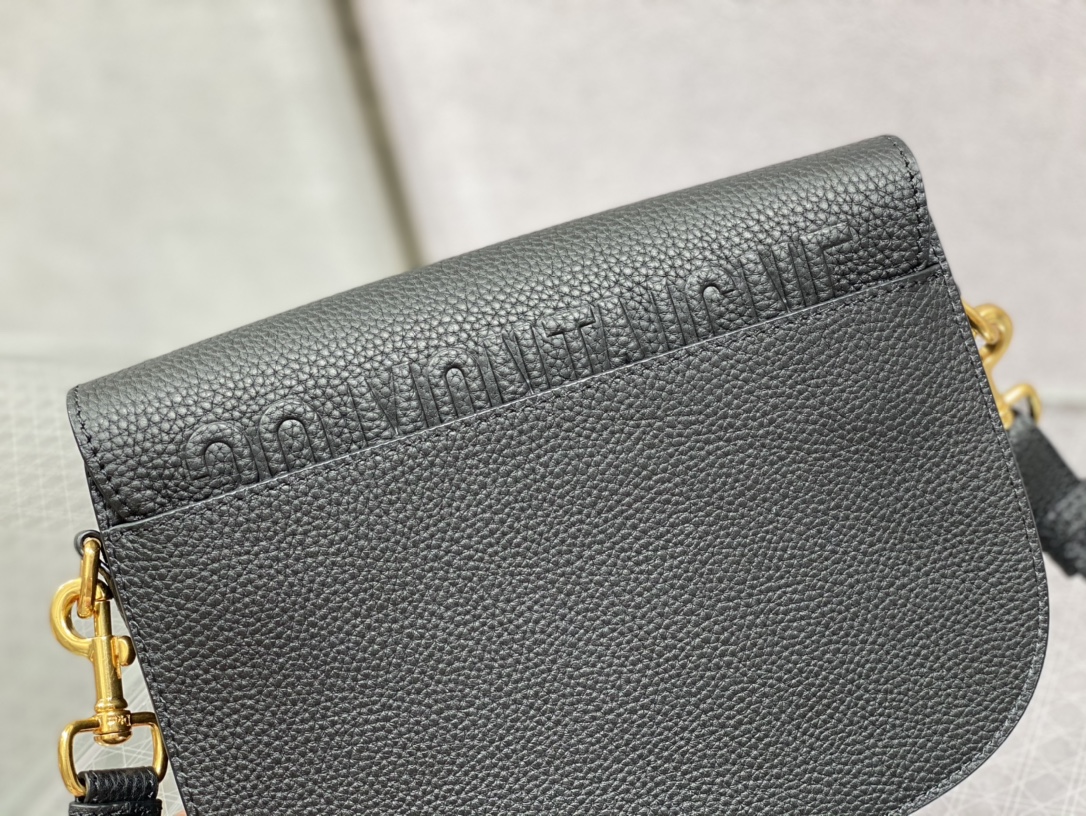 Dior 高仿黑色荔枝皮Bobby半月包 女士款簡約百搭實用通勤包| 9 Dior 高仿黑色荔枝皮Bobby半月包 女士款簡約百搭實用通勤包