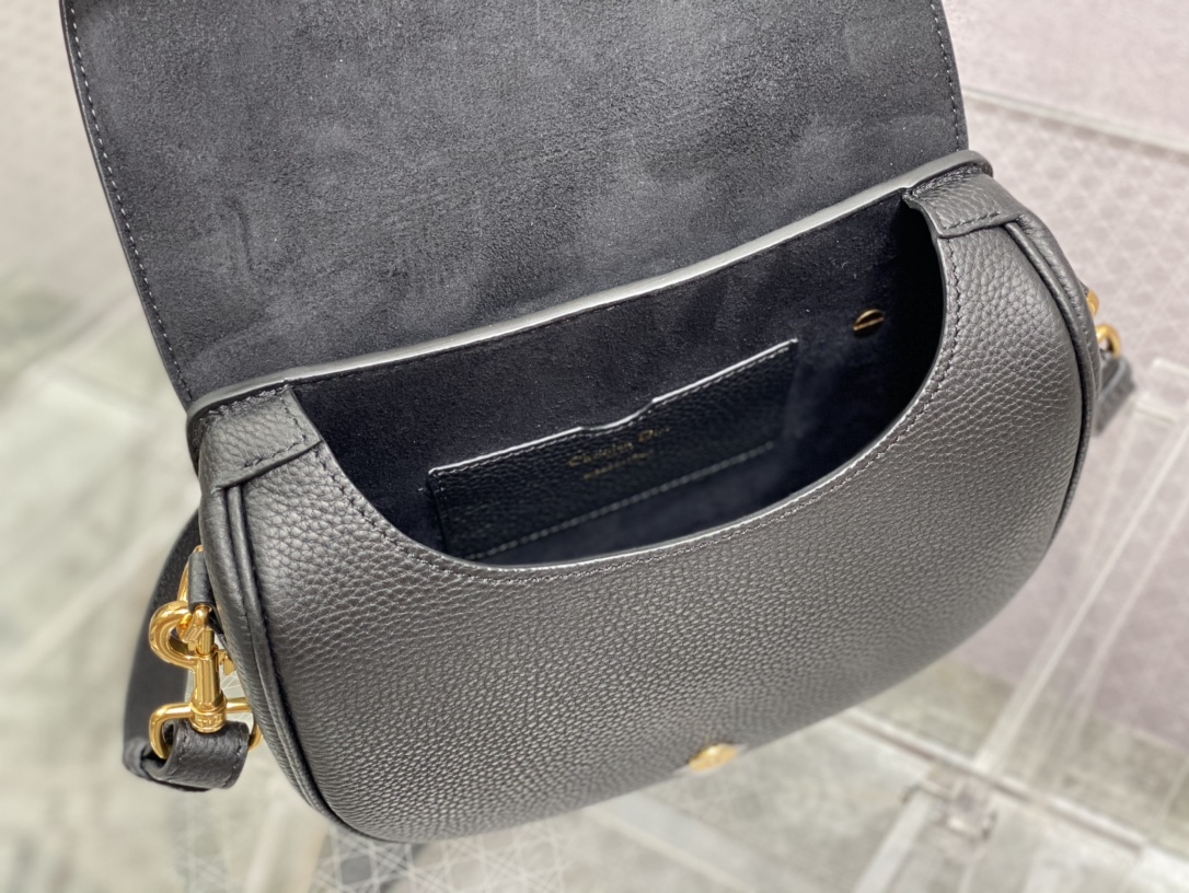 Dior 高仿黑色荔枝皮Bobby半月包 女士款簡約百搭實用通勤包| 8 Dior 高仿黑色荔枝皮Bobby半月包 女士款簡約百搭實用通勤包