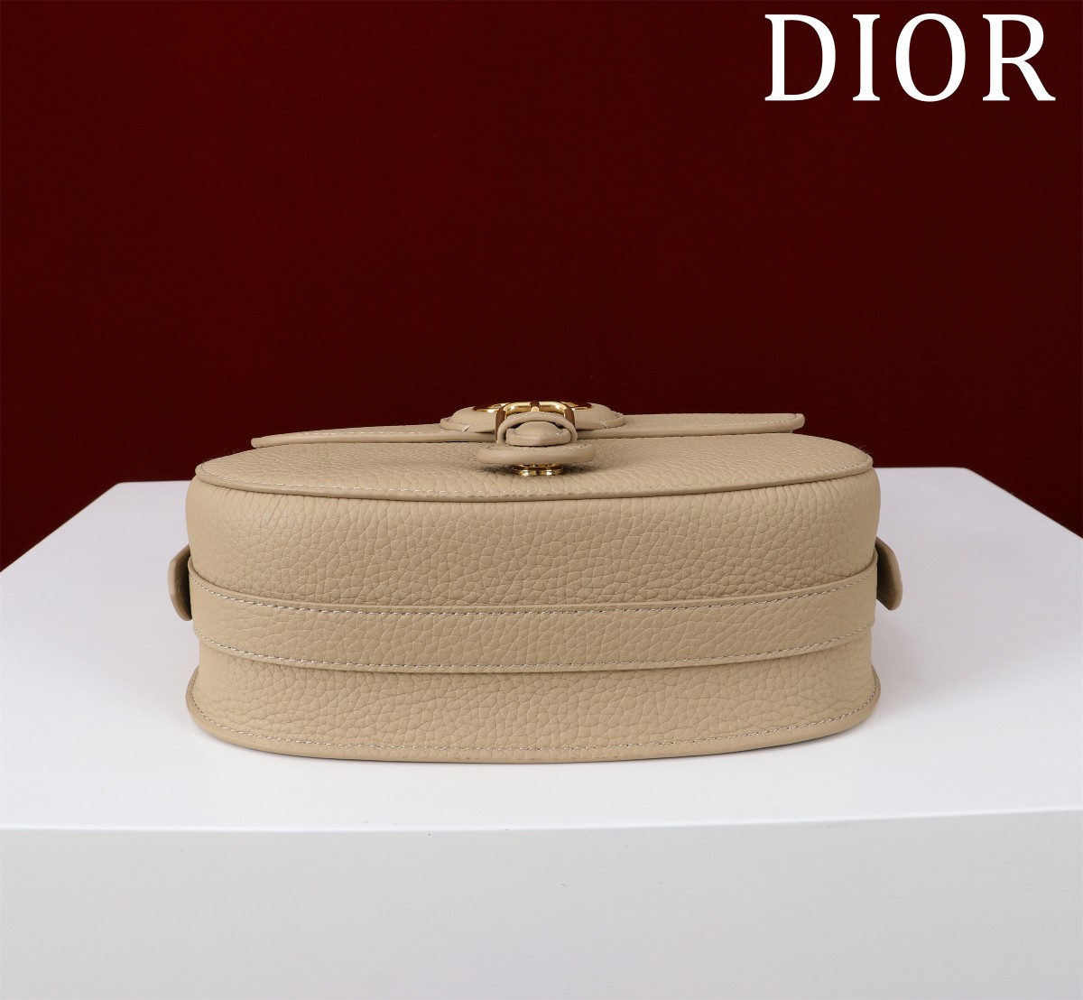 Dior A貨奶油杏荔枝皮Bobby半月包 女士款溫柔百搭必入色系| 12 Dior A貨奶油杏荔枝皮Bobby半月包 女士款溫柔百搭必入色系