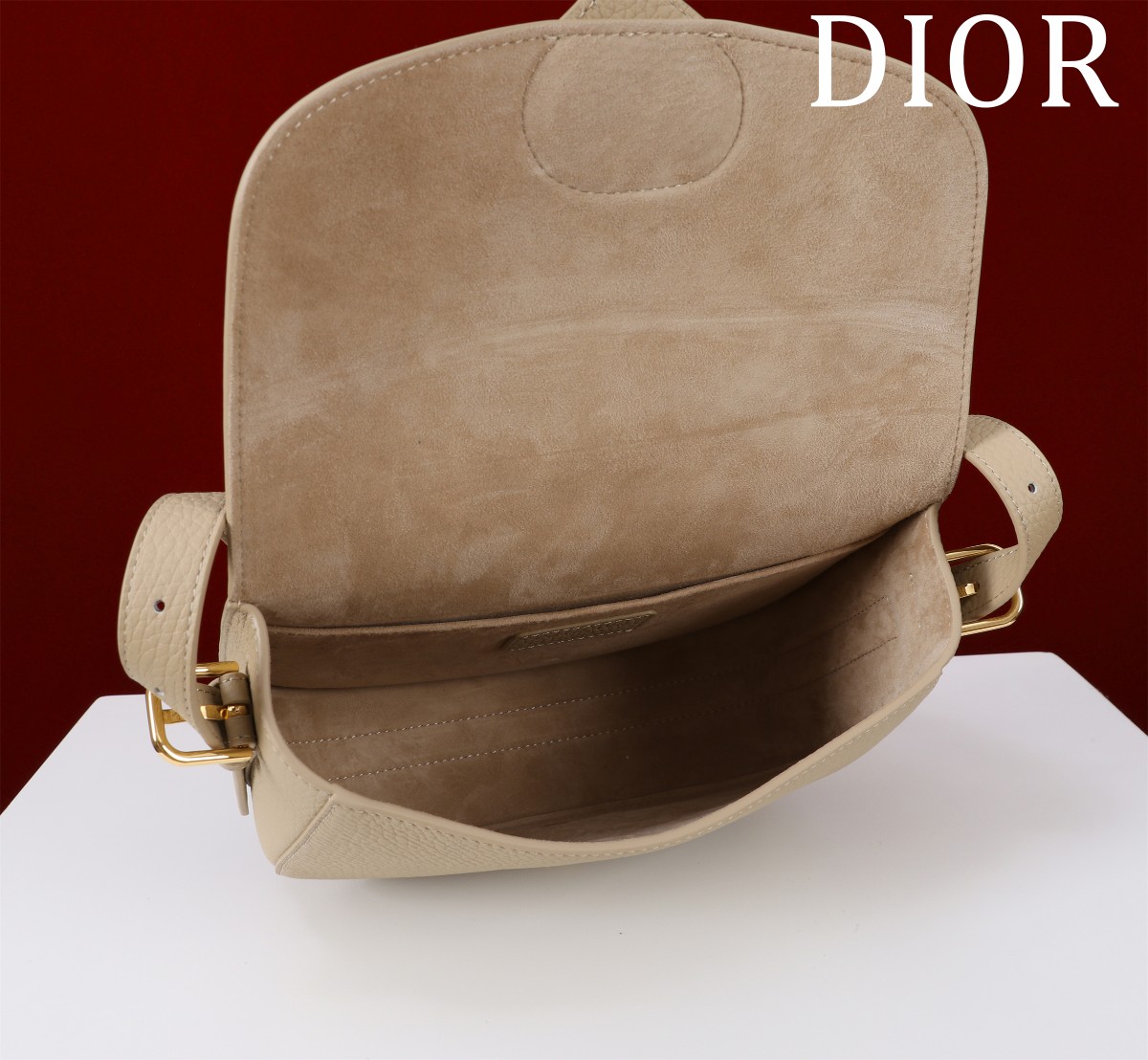 Dior A貨奶油杏荔枝皮Bobby半月包 女士款溫柔百搭必入色系| 11 Dior A貨奶油杏荔枝皮Bobby半月包 女士款溫柔百搭必入色系