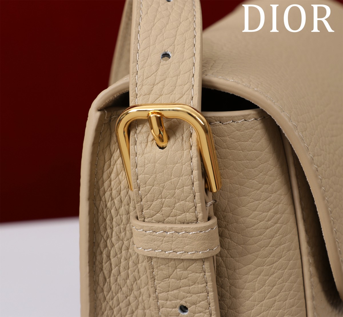 Dior A貨奶油杏荔枝皮Bobby半月包 女士款溫柔百搭必入色系| 9 Dior A貨奶油杏荔枝皮Bobby半月包 女士款溫柔百搭必入色系
