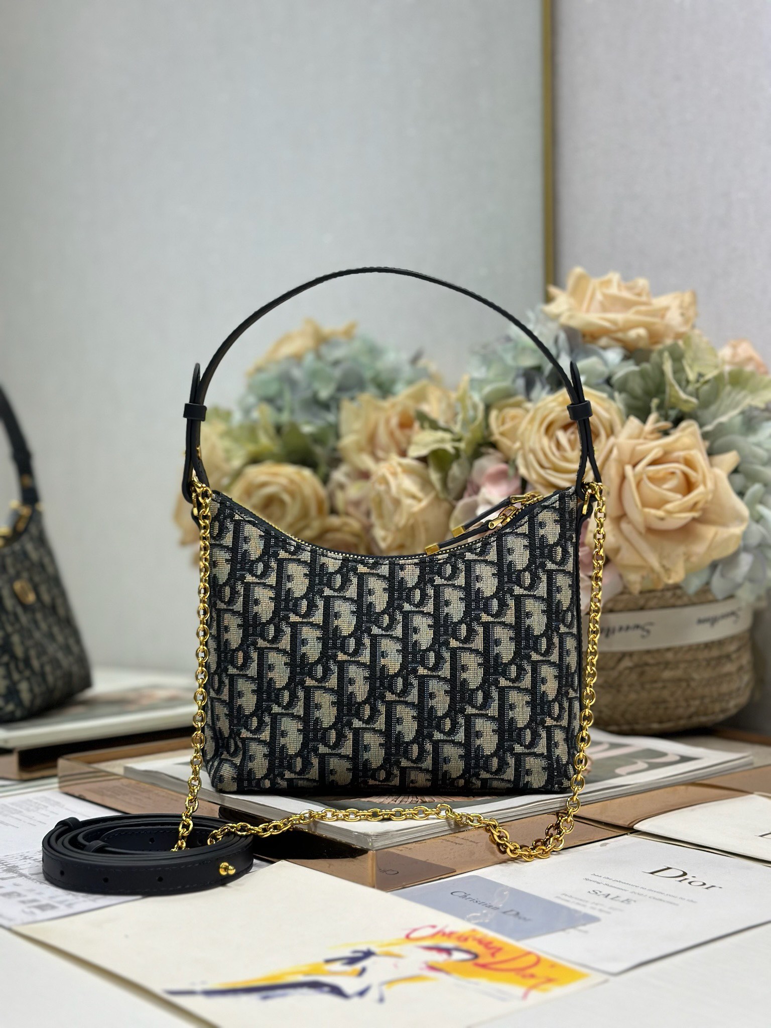 Dior高仿30 Montaigne織布肩背包 女用鏈條復古斜背款| 11 Dior高仿30 Montaigne織布肩背包 女用鏈條復古斜背款