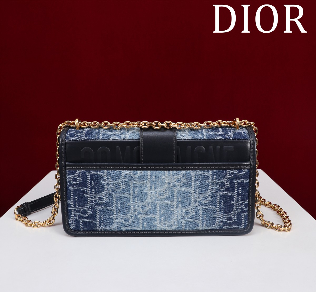 Dior一比一30 Montaigne牛仔藍斜背包 女士復古洗水設計款| 14 Dior一比一30 Montaigne牛仔藍斜背包 女士復古洗水設計款