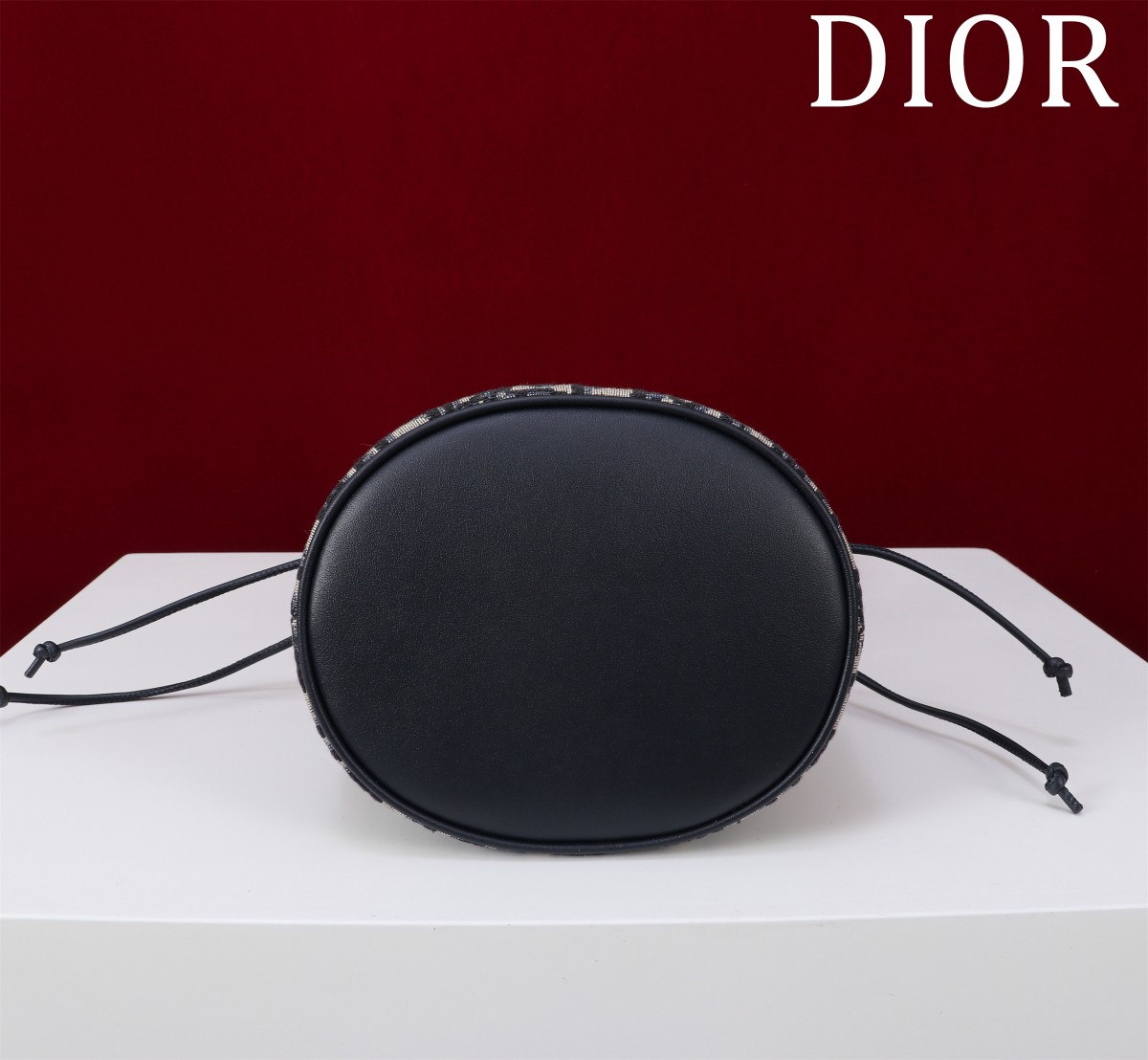 Dior高仿女款老花束口水桶包復古風格百搭輕便款| 11 Dior高仿女款老花束口水桶包復古風格百搭輕便款