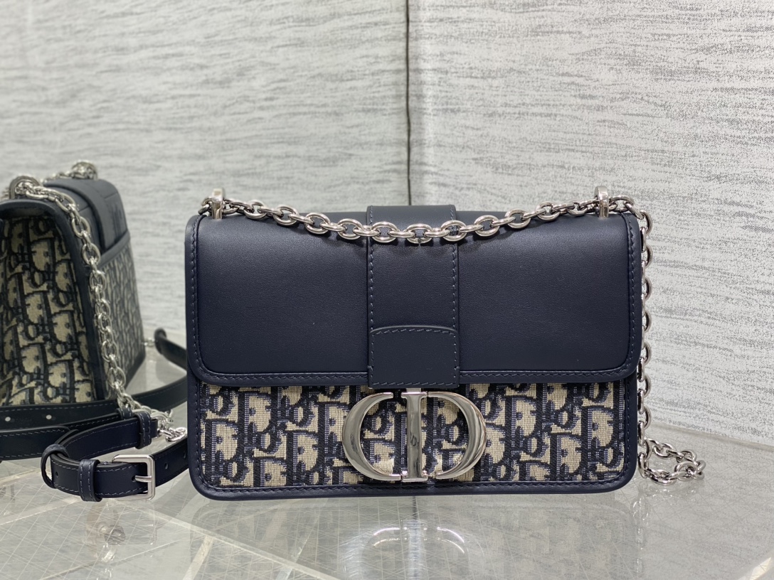 Dior高仿30 Montaigne金屬鍊條款 女士拼接斜背精品包