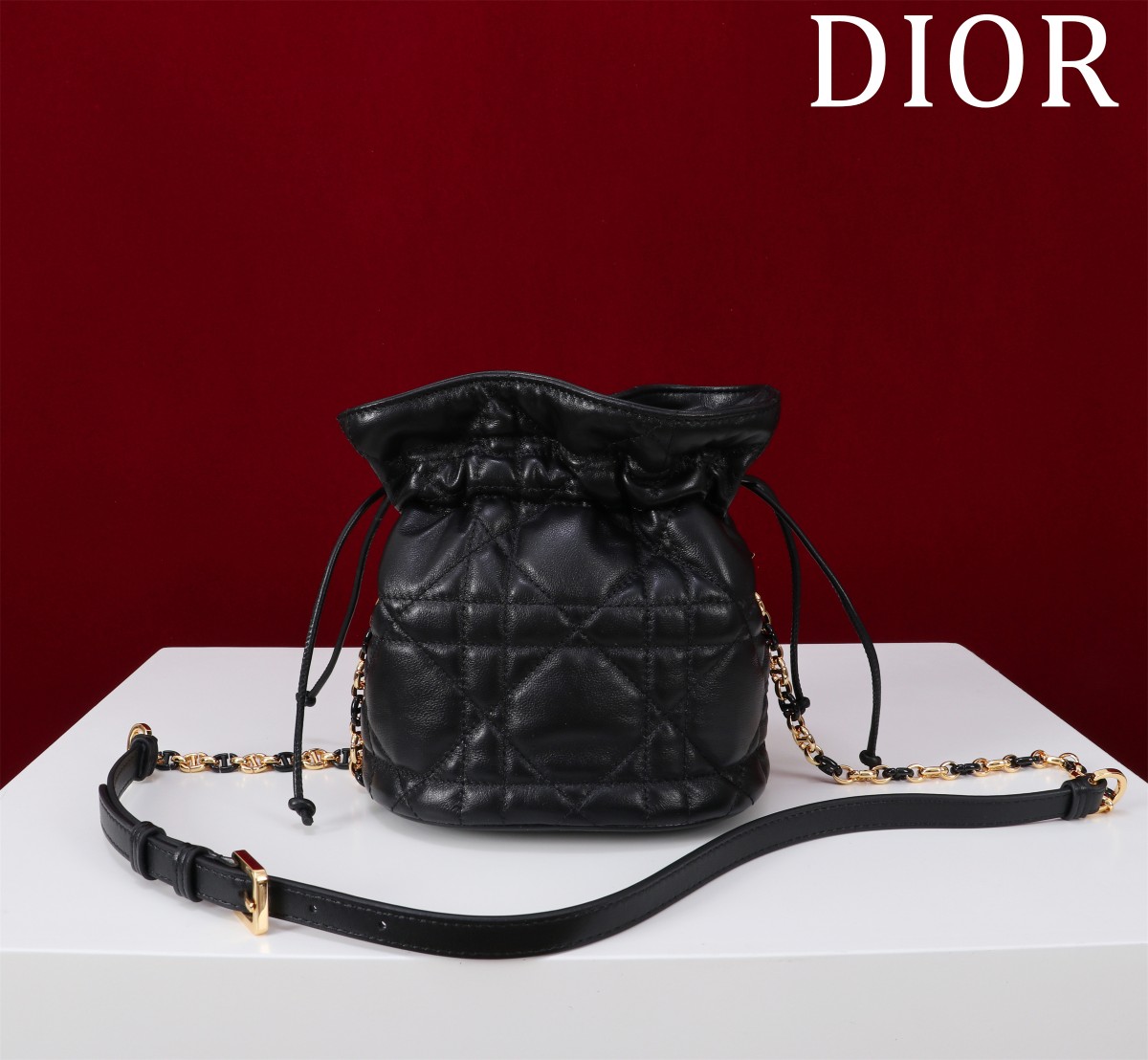 Dior A貨女款黑色皮革水桶包輕奢菱格紋柔軟大容量| 13 Dior A貨女款黑色皮革水桶包輕奢菱格紋柔軟大容量