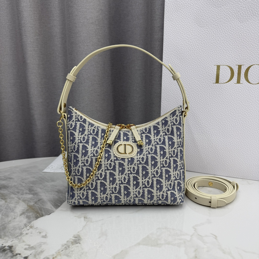 DiorA貨30 Montaigne奶白色老花包 女用典雅鍊條斜背款