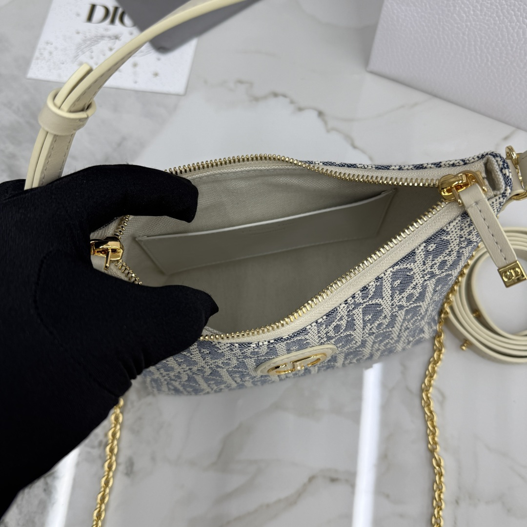 DiorA貨30 Montaigne奶白色老花包 女用典雅鍊條斜背款| 8 DiorA貨30 Montaigne奶白色老花包 女用典雅鍊條斜背款