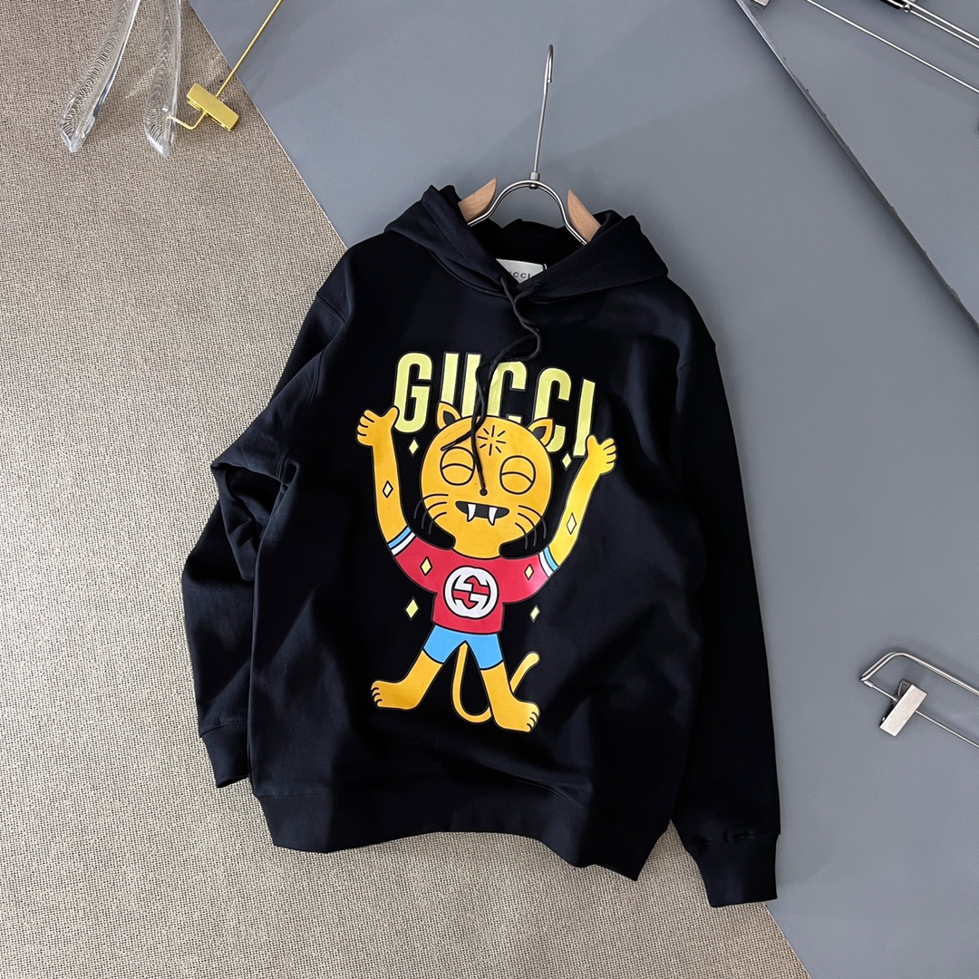 Gucci高仿男款連帽衛衣卡通虎設計款式亮眼街頭潮流必備