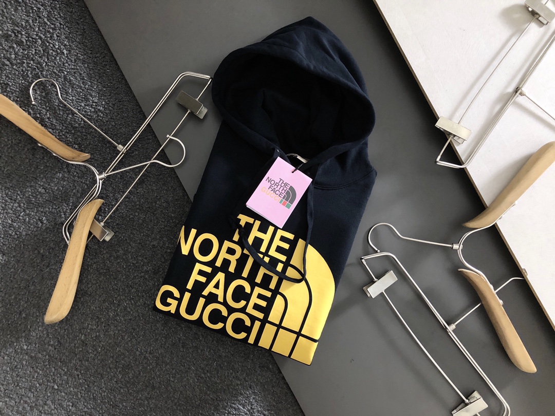 Gucci高仿男士聯名連帽帽T The North Face 字體黃標款