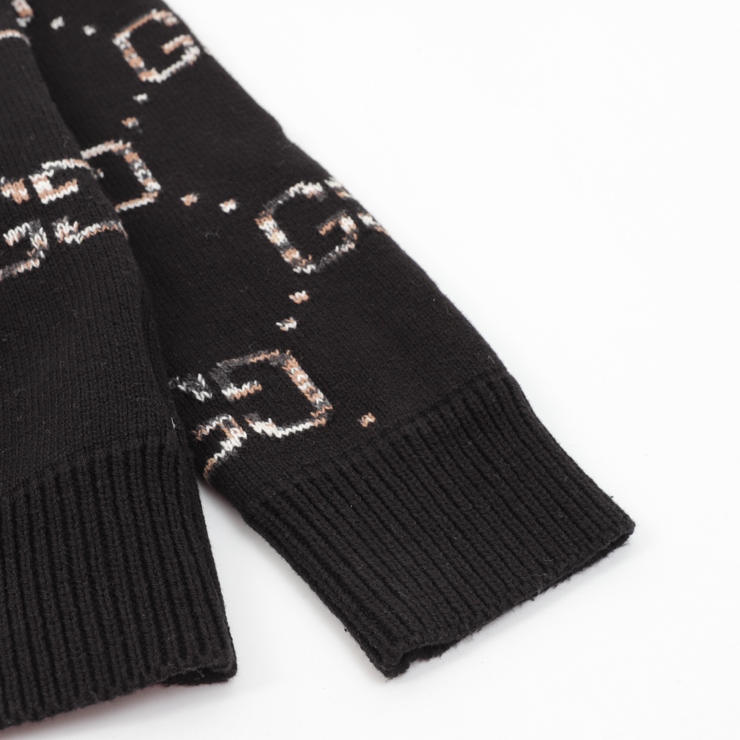 Gucci高仿黑色GG針織開襟外套經典LOGO排釦設計必備單品| 12 Gucci高仿黑色GG針織開襟外套經典LOGO排釦設計必備單品