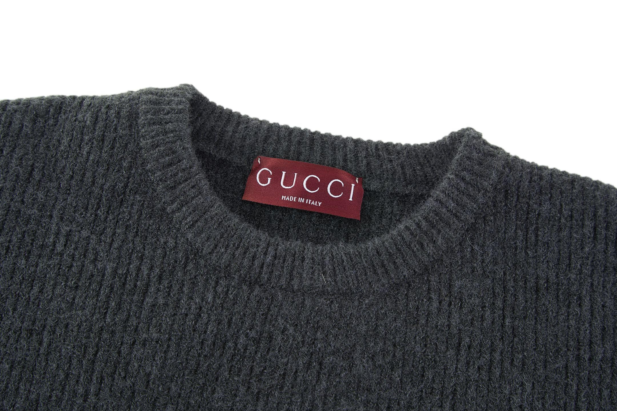 Gucci高仿深灰色毛衣簡約字母編織質感厚實百搭款| 8 Gucci高仿深灰色毛衣簡約字母編織質感厚實百搭款