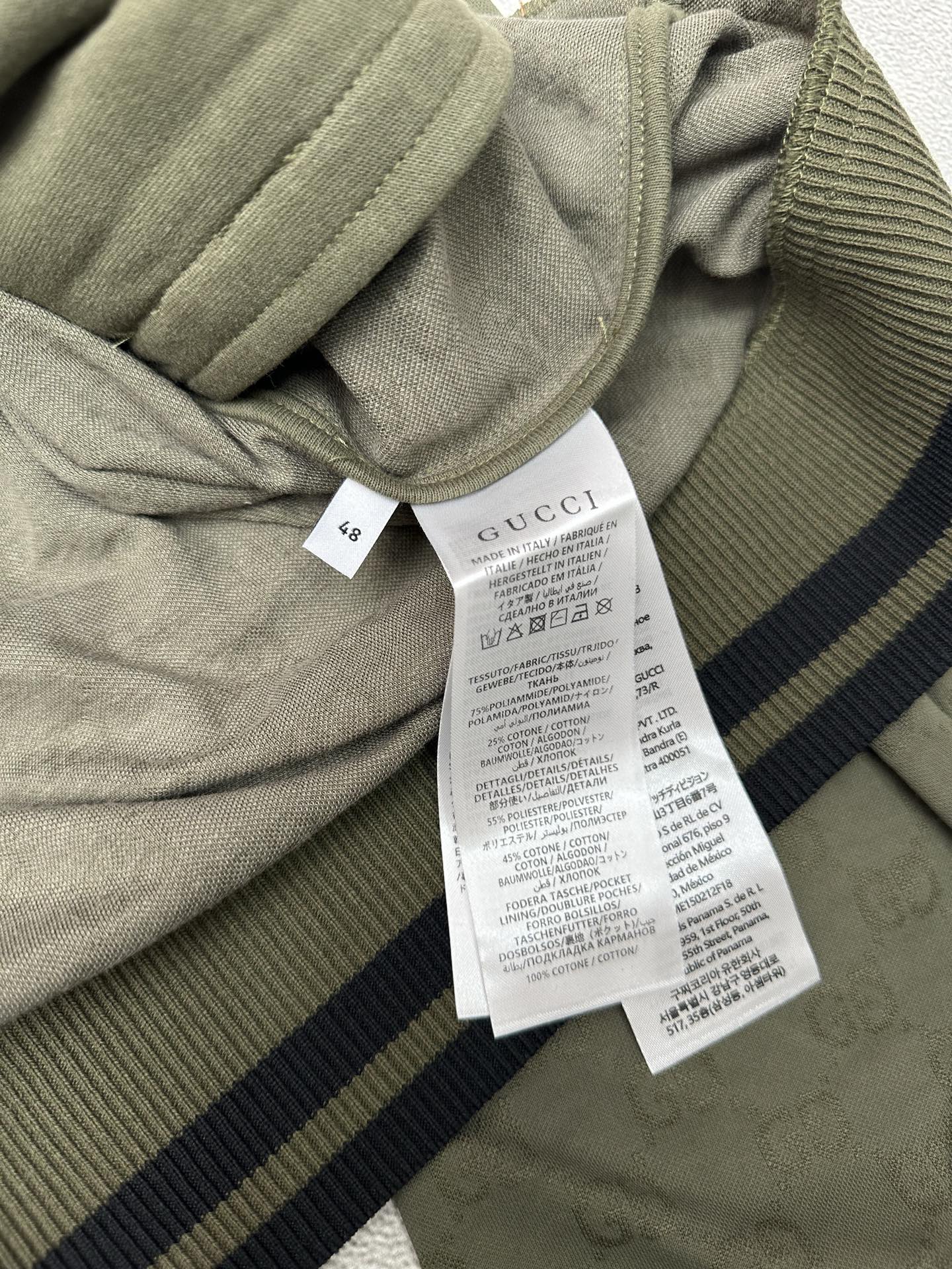 Gucci高仿立領外套男款軍綠GG壓紋百搭通勤運動風| 7 Gucci高仿立領外套男款軍綠GG壓紋百搭通勤運動風