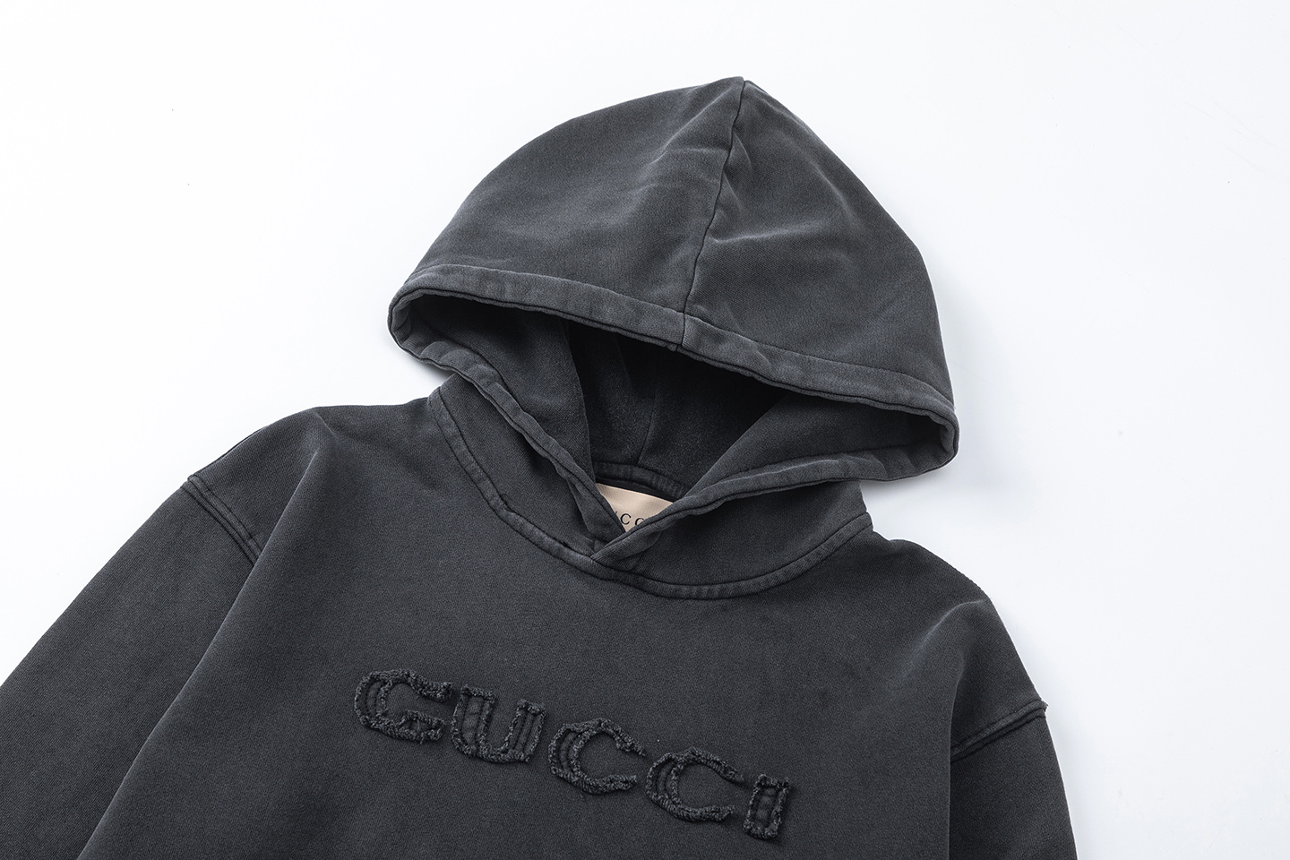 Gucci高仿連帽帽T男士款 簡約立體字母刺繡設計感單品| 13 Gucci高仿連帽帽T男士款 簡約立體字母刺繡設計感單品