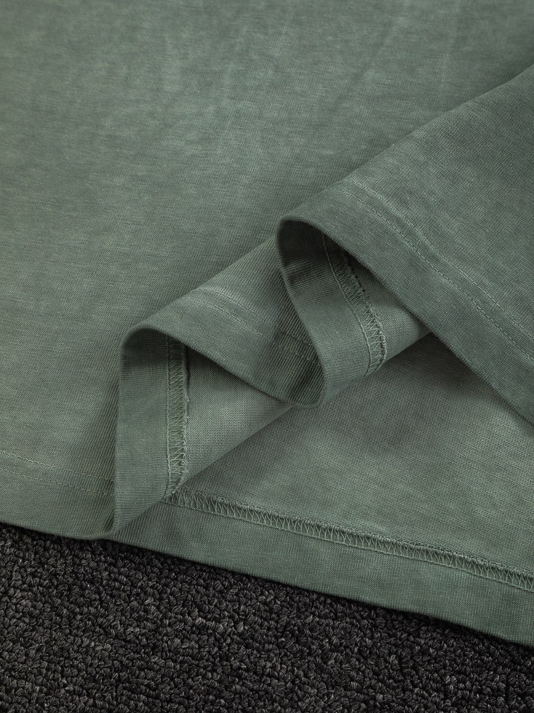 Gucci高仿短袖T恤男士水洗綠色立體刺繡LOGO潮感設計款| 7 Gucci高仿短袖T恤男士水洗綠色立體刺繡LOGO潮感設計款