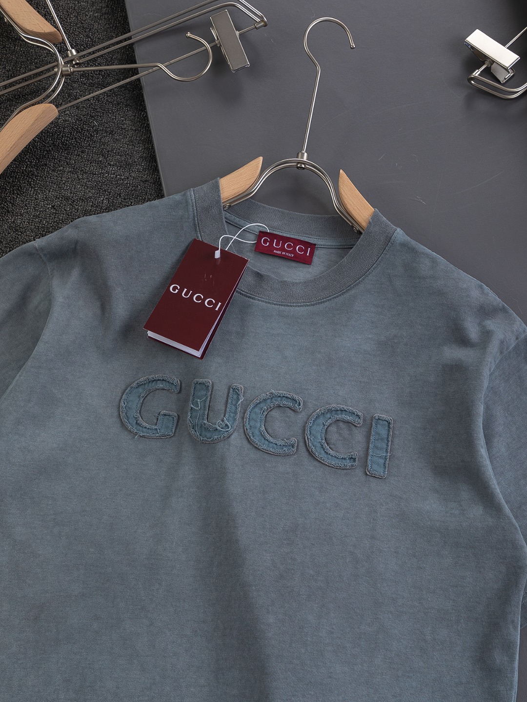Gucci高仿短袖T恤男士水洗藍立體刺繡LOGO時尚感十足| 13 Gucci高仿短袖T恤男士水洗藍立體刺繡LOGO時尚感十足