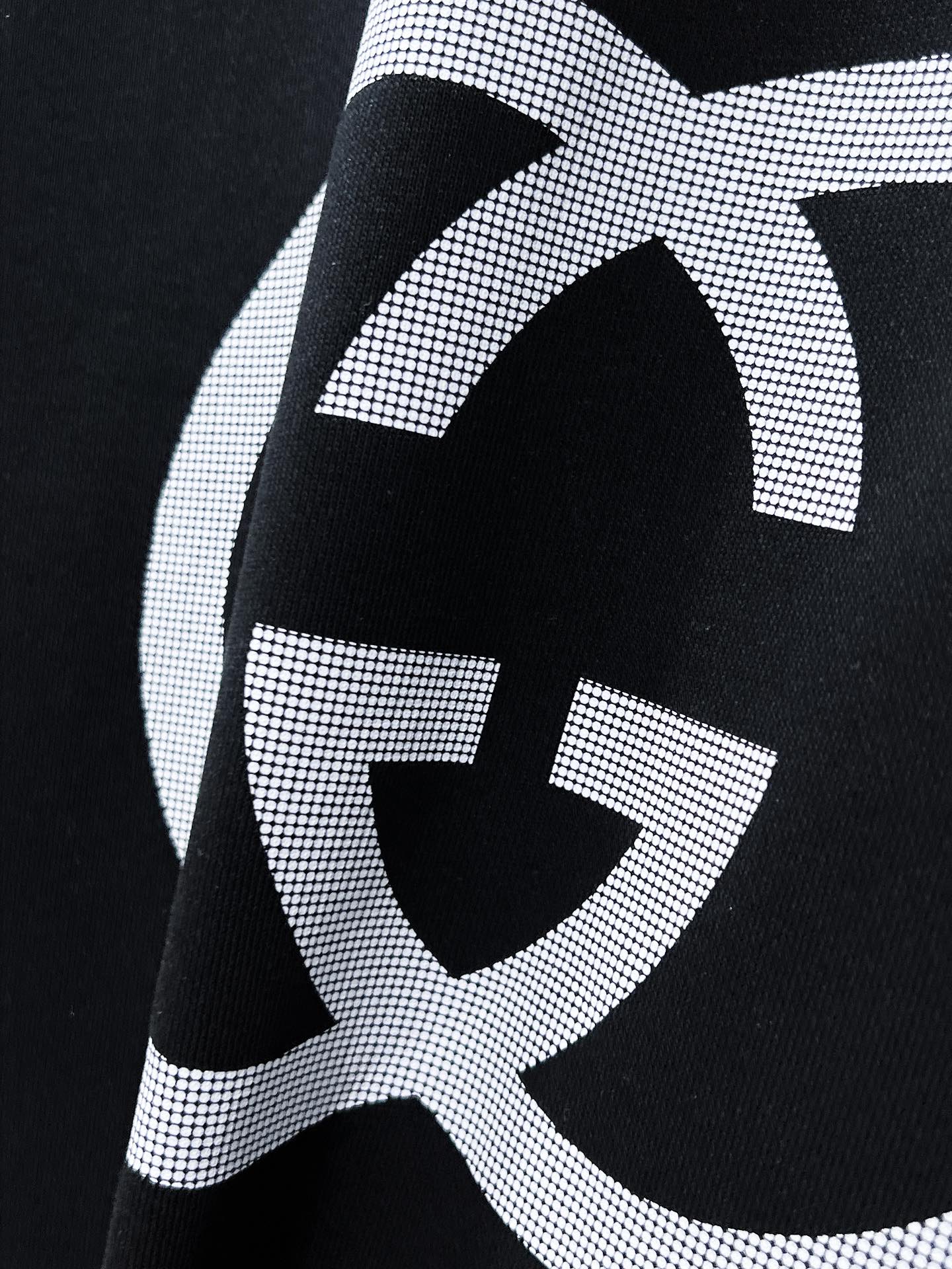 Gucci原單男士黑色雙G Logo衛衣 經典設計百搭款式| 10 Gucci原單男士黑色雙G Logo衛衣 經典設計百搭款式