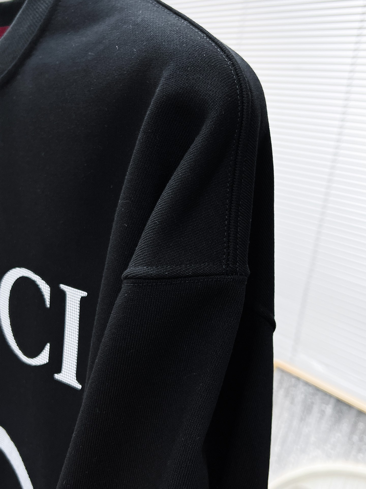 Gucci原單男士黑色雙G Logo衛衣 經典設計百搭款式| 8 Gucci原單男士黑色雙G Logo衛衣 經典設計百搭款式