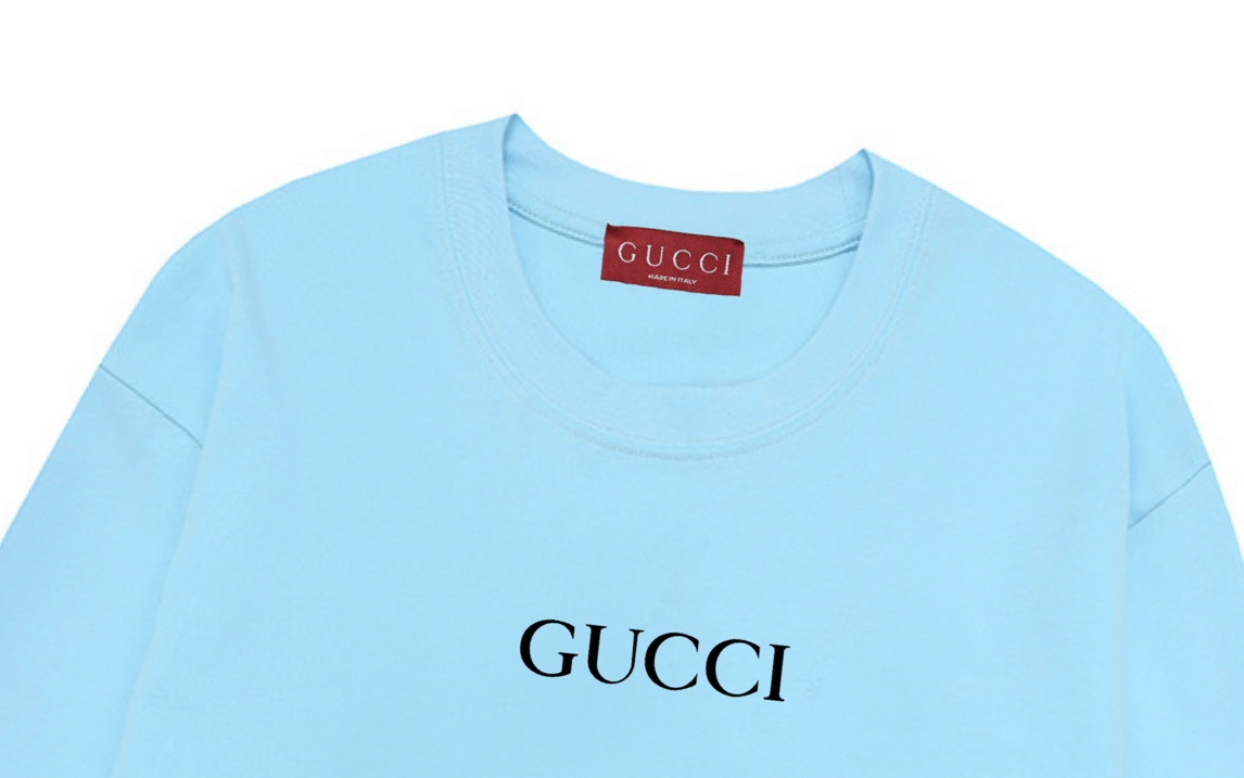 Gucci一比一等級天空藍LOGO長袖T恤 柔和色彩展現青春氣息| 11 Gucci一比一等級天空藍LOGO長袖T恤 柔和色彩展現青春氣息