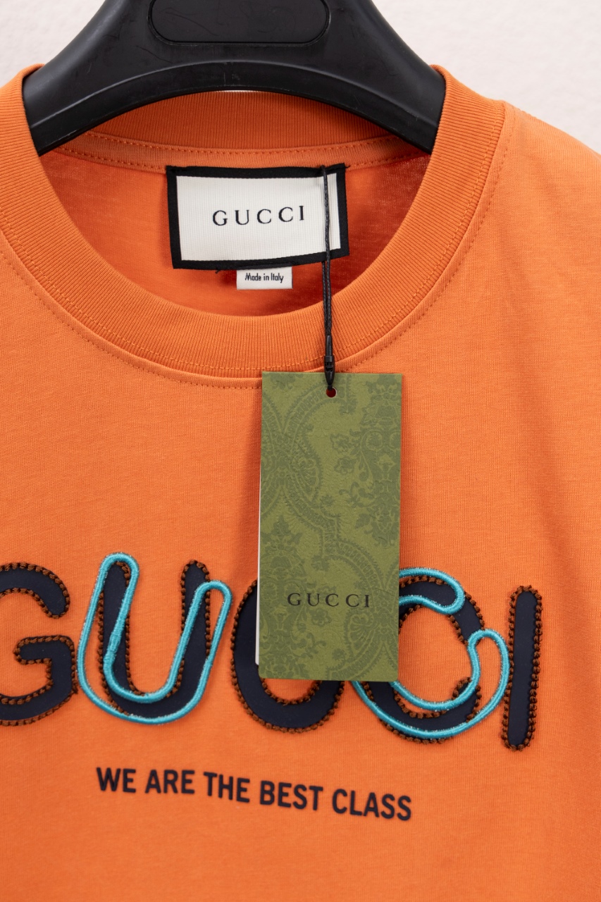 Gucci高仿男款短袖T恤 刺繡字母設計橘色潮流百搭款| 12 Gucci高仿男款短袖T恤 刺繡字母設計橘色潮流百搭款