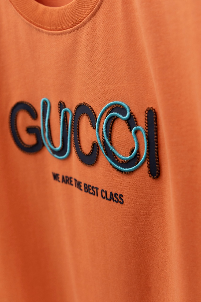 Gucci高仿男款短袖T恤 刺繡字母設計橘色潮流百搭款| 8 Gucci高仿男款短袖T恤 刺繡字母設計橘色潮流百搭款