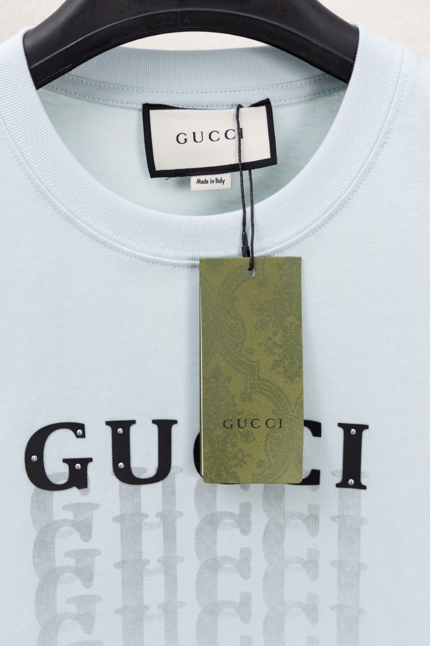 Gucci A貨短袖男T 淺藍漸層LOGO款 清爽穿搭必備推薦| 11 Gucci A貨短袖男T 淺藍漸層LOGO款 清爽穿搭必備推薦