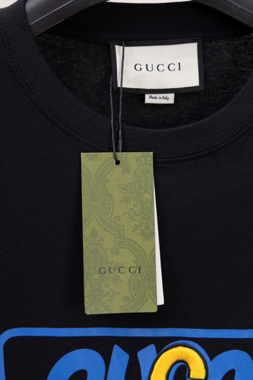 Gucci原單男裝短袖T盾牌標誌設計 彩色字母印花潮感十足| 12 Gucci原單男裝短袖T盾牌標誌設計 彩色字母印花潮感十足