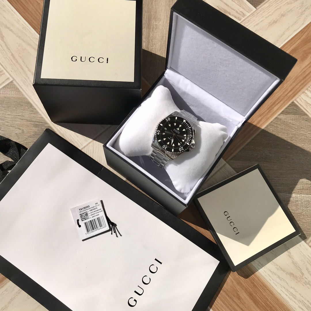 Gucci高仿男士潛水手錶黑色錶盤時尚鋼帶款300米防水| 11 Gucci高仿男士潛水手錶黑色錶盤時尚鋼帶款300米防水