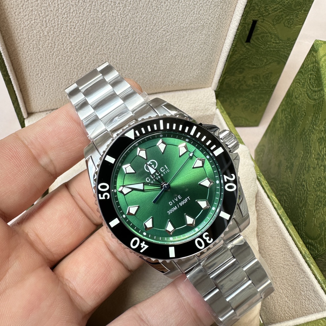 Gucci高仿男錶DIVE系列墨綠錶盤防水腕錶鋼帶設計| 14 Gucci高仿男錶DIVE系列墨綠錶盤防水腕錶鋼帶設計