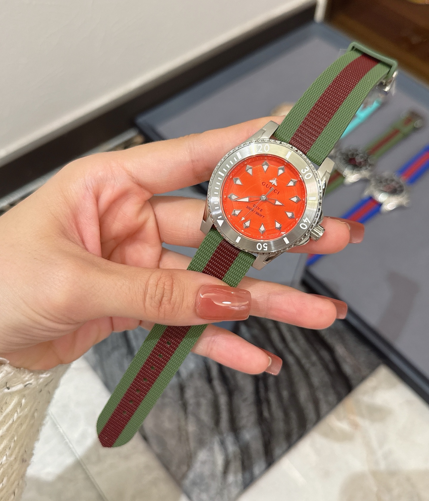 Gucci A貨男士織帶腕錶 潛水風藍色錶面百搭設計| 11 Gucci A貨男士織帶腕錶 潛水風藍色錶面百搭設計
