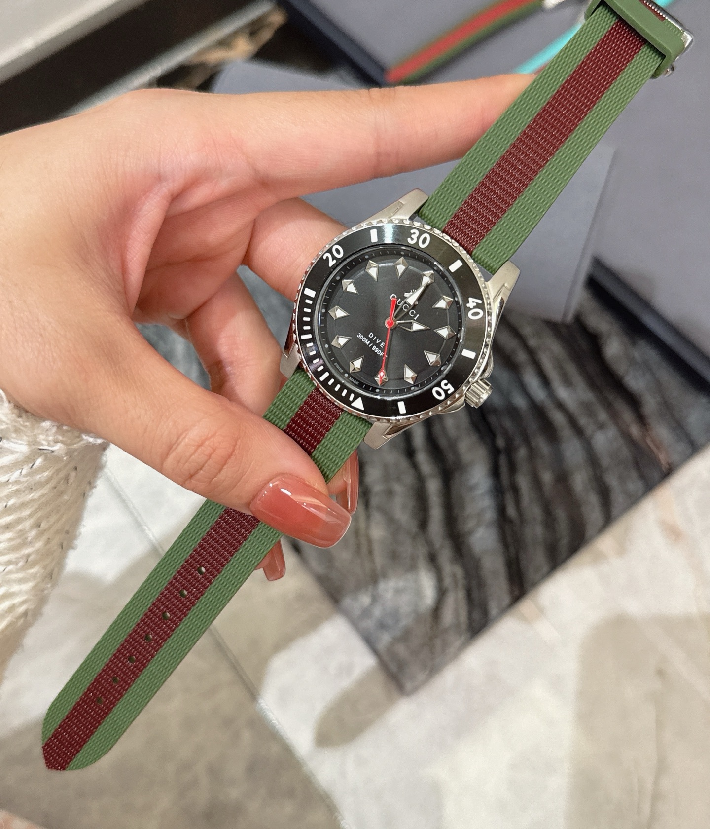Gucci A貨男士織帶腕錶 潛水風藍色錶面百搭設計| 9 Gucci A貨男士織帶腕錶 潛水風藍色錶面百搭設計