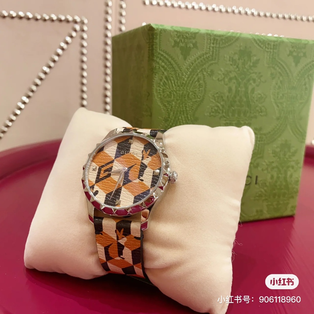 Gucci高仿女錶Timeless幾何印花皮錶 兔耳創意圖騰款式| 9 Gucci高仿女錶Timeless幾何印花皮錶 兔耳創意圖騰款式