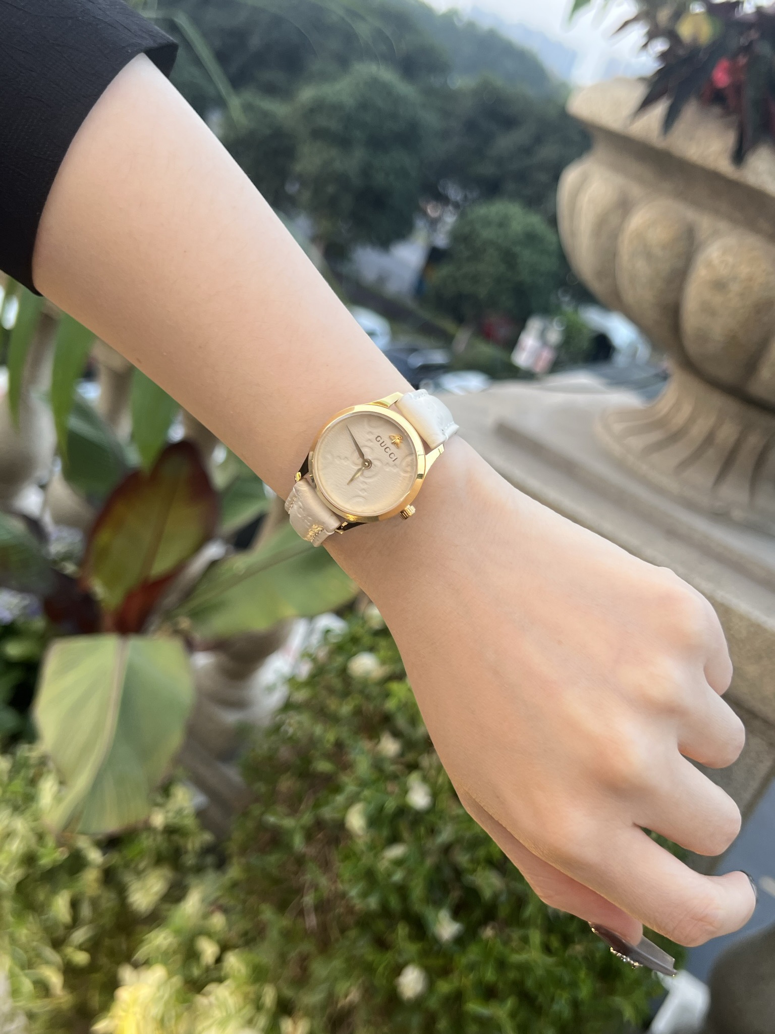 Gucci原單女錶Timeless金框白皮設計 蜜蜂圖騰清新風格| 6 Gucci原單女錶Timeless金框白皮設計 蜜蜂圖騰清新風格
