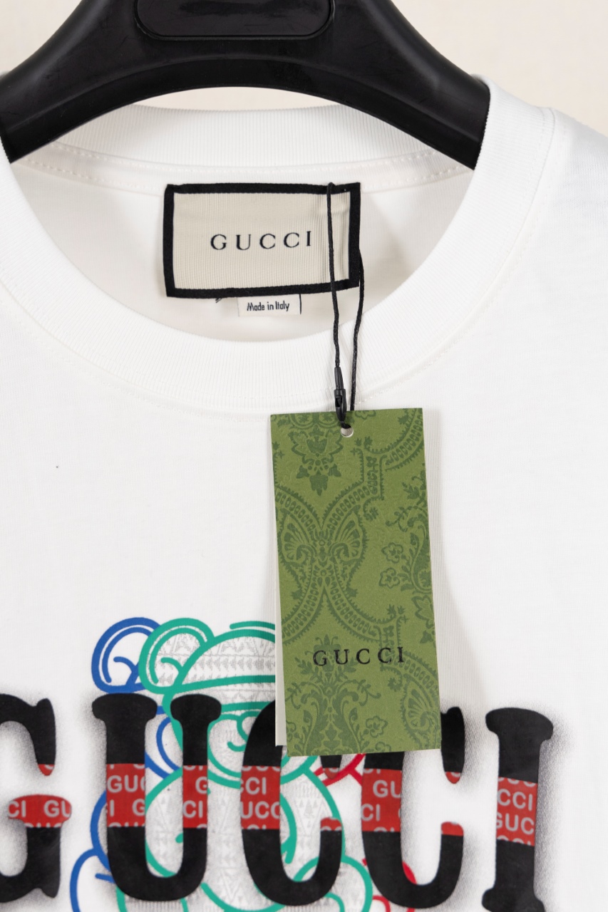 Gucci高仿短袖T恤 白色款 多層LOGO刺繡設計潮流定番款| 12 Gucci高仿短袖T恤 白色款 多層LOGO刺繡設計潮流定番款