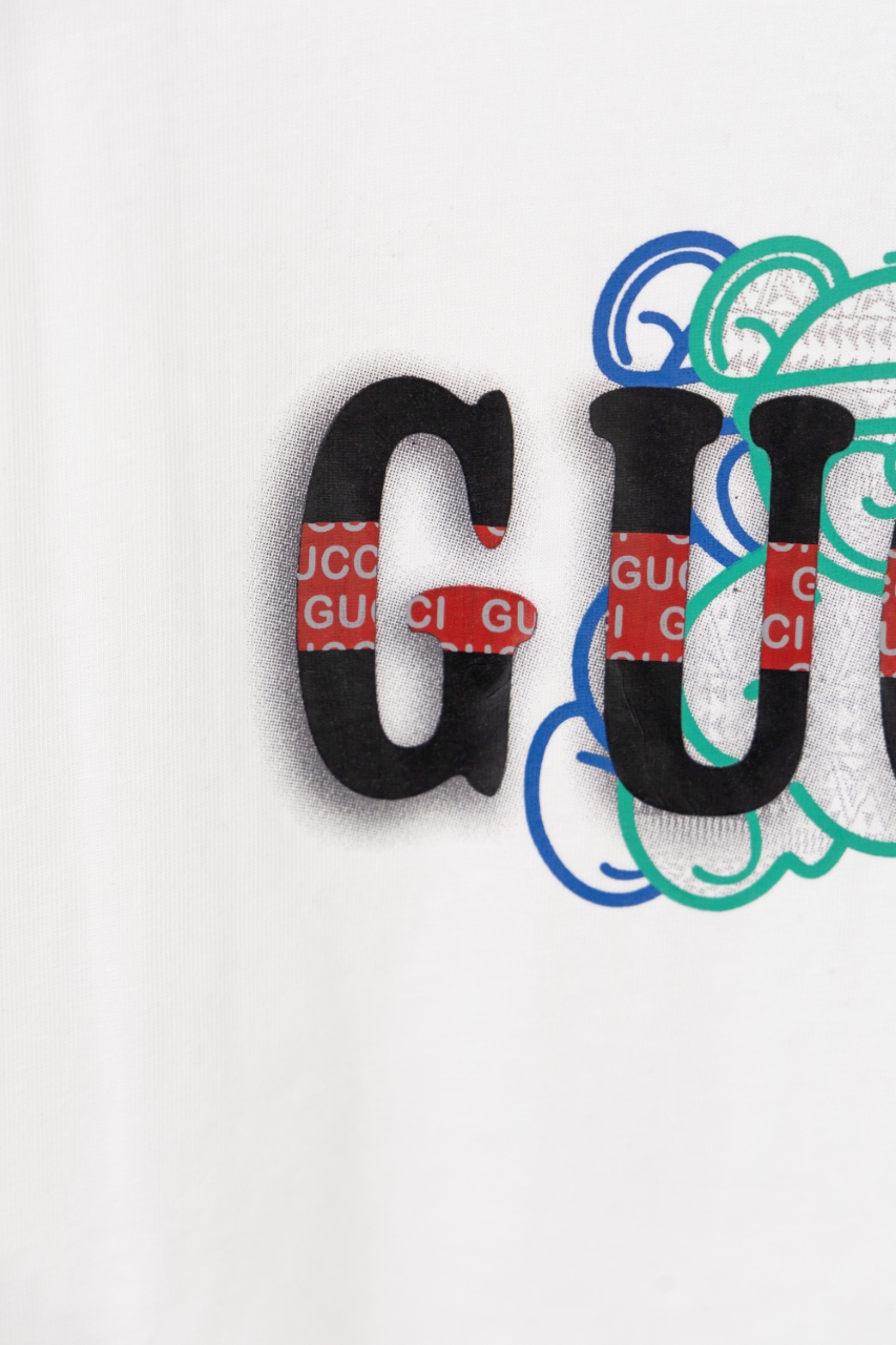 Gucci高仿短袖T恤 白色款 多層LOGO刺繡設計潮流定番款| 9 Gucci高仿短袖T恤 白色款 多層LOGO刺繡設計潮流定番款